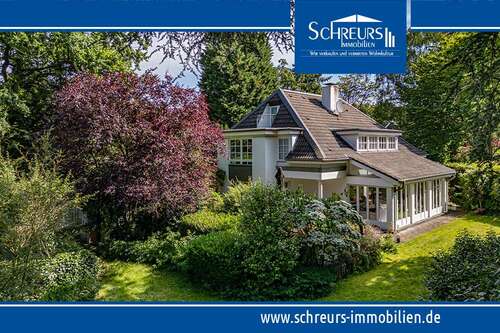 Foto - Haus zum Kaufen in Krefeld Bockum (Stadtwald) 1.390.000,00 € 251 m²