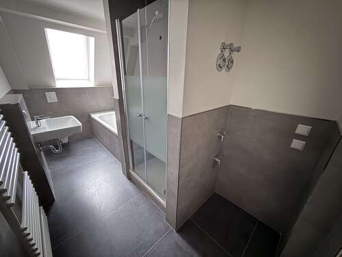 Foto - Wohnung zum Mieten in Görlitz 580,00 € 75.42 m²