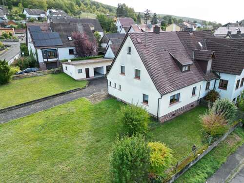 Foto - Haus zum Kaufen in Neustadt 253.000,00 € 110 m²