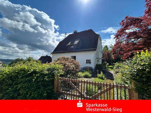 Foto - Haus zum Kaufen in Wissen 195.000,00 € 108.6 m²