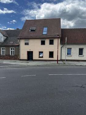 Foto - Haus zum Kaufen in Doberlug-Kirchhain 140.000,00 € 110 m²