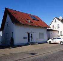 Haus zum Kaufen in Felsberg 429.000,00 € 204 m²