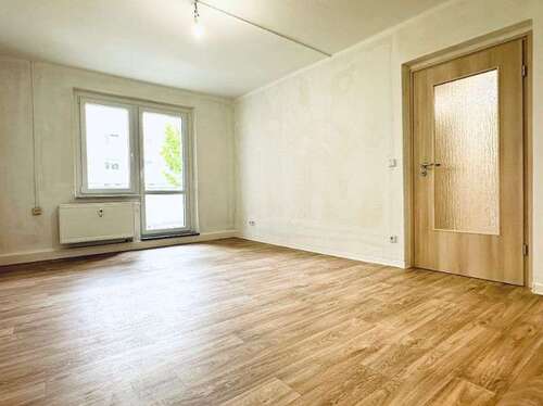 Foto - Wohnung zum Mieten in Freital 332,52 € 49.63 m²