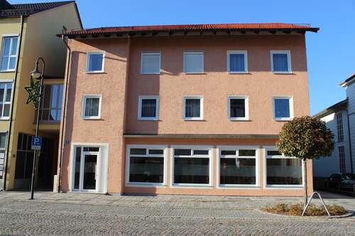 Foto - Haus zum Kaufen in Simbach am Inn 945.000,00 € 661 m²