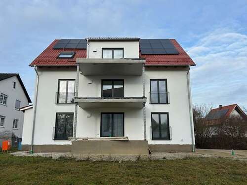 Foto - Wohnung zum Mieten in Hohenthann 875,00 € 97 m²