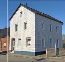 Haus zum Kaufen in Duisburg 225.000,00 € 141 m²