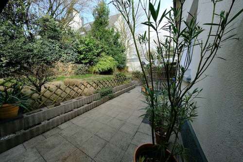 Foto - Haus zum Kaufen in Solingen 394.000,00 € 214 m²