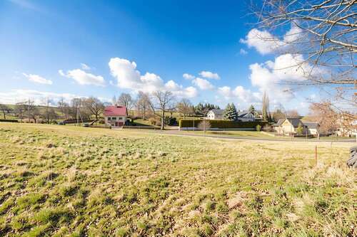 Foto - Grundstück zu verkaufen in Limbach-Oberfrohna 79.000,00 € 1500 m²