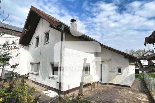 Foto - Haus zum Kaufen in Pfarrkirchen 150.000,00 € 97 m²