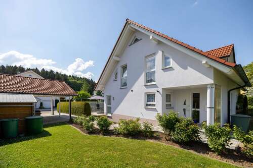 Foto - Haus zum Kaufen in Villingen-Schwenningen 459.000,00 € 132 m²
