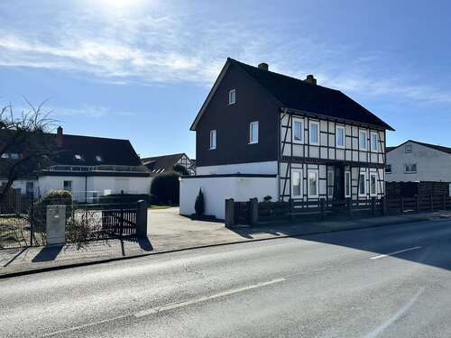 Foto - Haus zum Kaufen in Braunschweig 349.000,00 € 225 m²