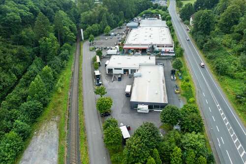 Foto - Halle in Warstein 1.100.000,00 € 1300 m²