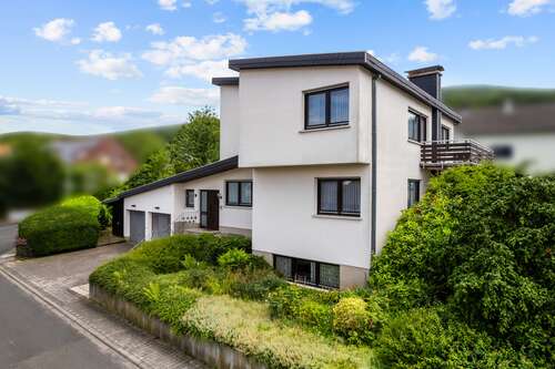 Foto - Haus zum Kaufen in Linsengericht 440.000,00 € 216 m²