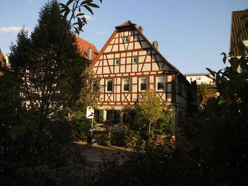 Foto - Haus zum Kaufen in Oedheim 375.000,00 € 226 m²