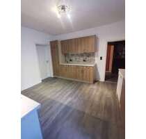 Haus zum Mieten in Landstuhl 2.100,00 € 217 m²