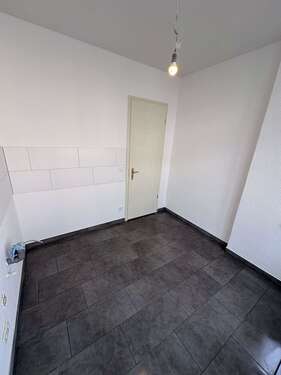 Foto - Wohnung zum Mieten in Chemnitz 500,00 € 77.99 m²