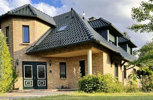 Foto - Haus zum Kaufen in Warnau 590.000,00 € 220 m²