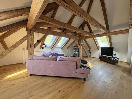 Foto - Wohnung zum Mieten in Riedenburg 780,00 € 91.69 m²