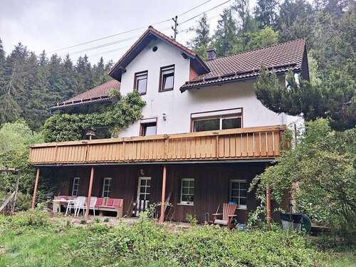 Foto - Haus zum Kaufen in Warmensteinach 169.500,00 € 209 m²