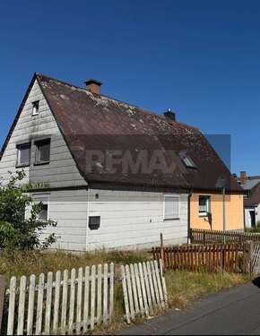 Foto - Haus zum Kaufen in Waldsassen 43.000,00 € 70 m²