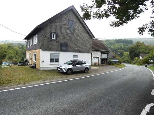 Foto - Haus zum Kaufen in Bad Berleburg 189.000,00 € 195 m²