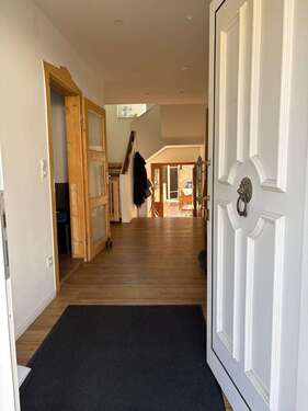 Foto - Haus zum Kaufen in Urleben 200.000,00 € 238 m²