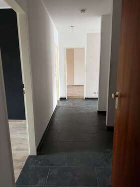 Foto - Wohnung zum Mieten in Leverkusen 910,00 € 91 m²