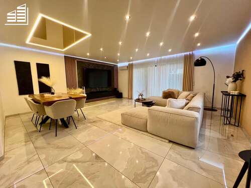 Foto - Haus zum Kaufen in Solingen 780.000,00 € 195 m²