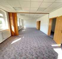 Büro in Löbau 310,00 € 77.2 m² - 310,00 EUR Kaltmiete, ca.  77,20 m² in Löbau (PLZ: 02708)