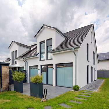 Foto - Haus zum Kaufen in Harsum 555.000,00 € 150 m²