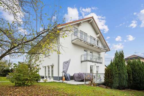 Foto - Haus zum Kaufen in Solms 560.000,00 € 181 m²