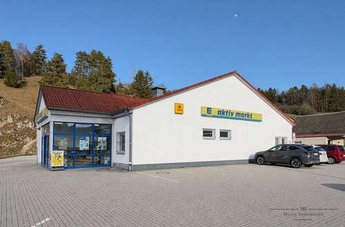 Foto - Einzelhandel in Alfeld 830.000,00 € 397.26 m²