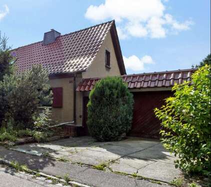 Foto - Haus zum Kaufen in Halle 199.000,00 € 90 m²