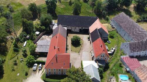 Foto - Haus zum Kaufen in Stauchitz 420.000,00 € 586 m²