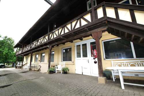 Foto - Haus zum Kaufen in Pommersfelden 749.000,00 € 505 m²