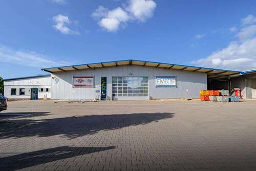 Foto - Halle in Stuhr 2.350.000,00 € 2275 m²