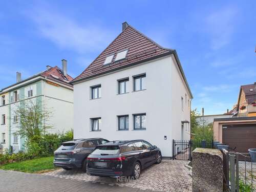 Foto - Haus zum Kaufen in Stuttgart 995.000,00 € 192 m²