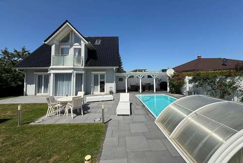 Foto - Haus zum Kaufen in Rostock 899.000,00 € 138 m²