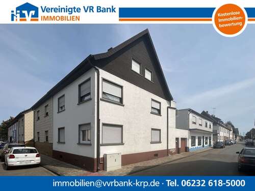 Foto - Haus zum Kaufen in Ketsch 389.000,00 € 146 m²