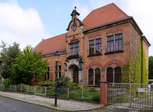 Foto - Wohnung zum Mieten in Naumburg (Saale) 293,00 € 38 m²
