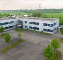 Büro in Neuss 7.940,00 € 635 m²