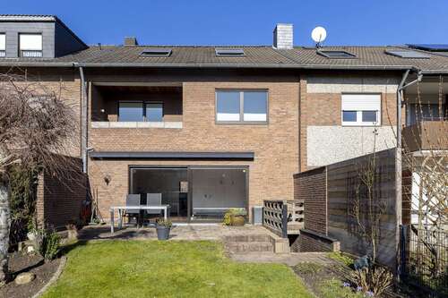 Foto - Haus zum Kaufen in Neuss 499.000,00 € 132.27 m²