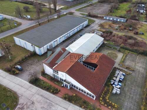Foto - Halle in ZerbstAnhalt 1.490.000,00 € 2500 m²