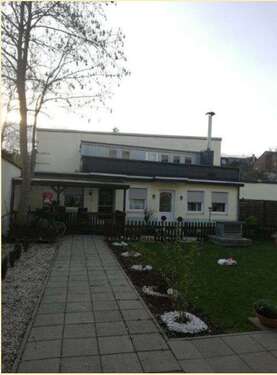 Foto - Haus zum Mieten in Krefeld 1.080,00 € 120 m²