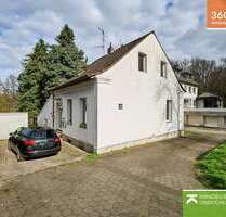 Haus zum Kaufen in Essen 298.000,00 € 90 m²