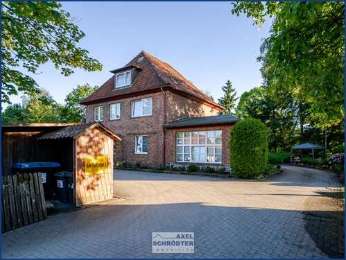 Foto - Haus zum Kaufen in Bergen 325.000,00 € 302.58 m²