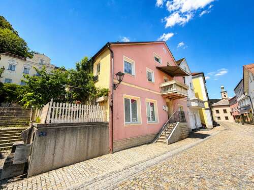 Foto - Haus zum Kaufen in Riedenburg 285.000,00 € 220 m²