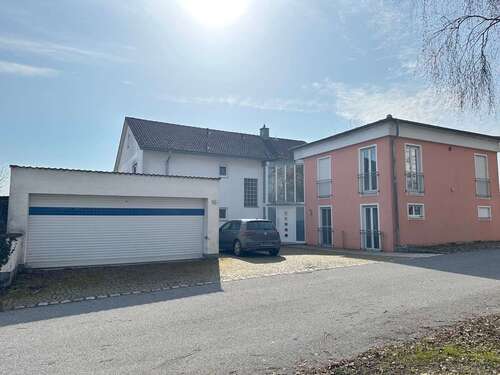 Foto - Haus zum Kaufen in Plattling 525.000,00 € 255 m²