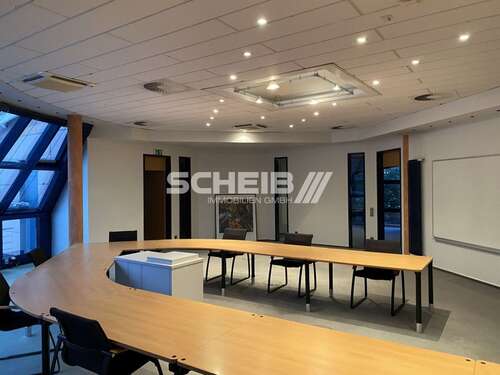 Foto - Büro in Schnelldorf 3.510,00 € 540 m²