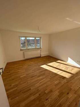 Foto - Wohnung zum Mieten in Herzogenaurach 765,00 € 61.29 m²